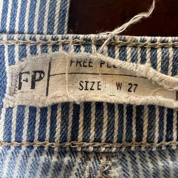 FREE PEOPLE Denim Railroad Stripe Seamed Bleach Jeans Size 27 Mid Rise - Picture 7 of 9